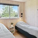 5 Star Holiday Home In Vaeggerlose *