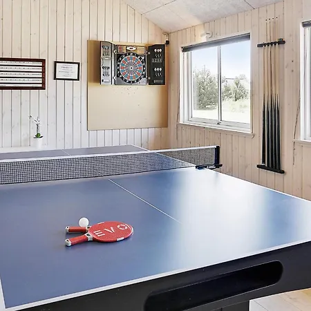 Дом отдыха 20 Person In Vaeggerlose