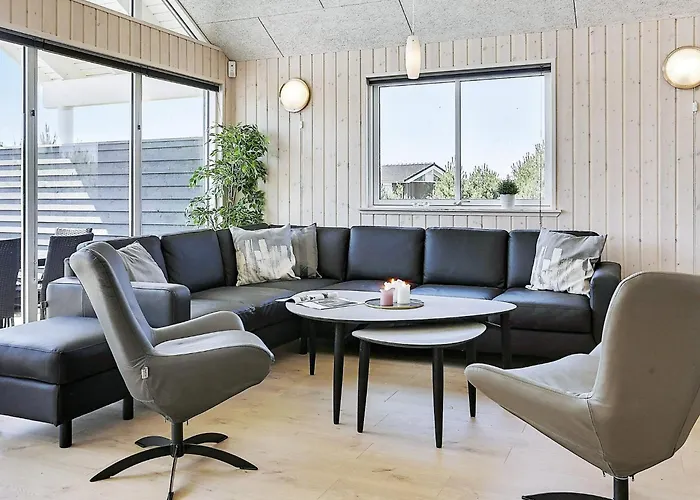 20 Person In Vaeggerlose * Bøtø By