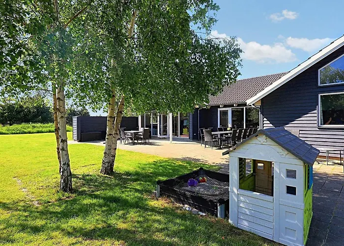 20 Person In Vaeggerlose * Bøtø By